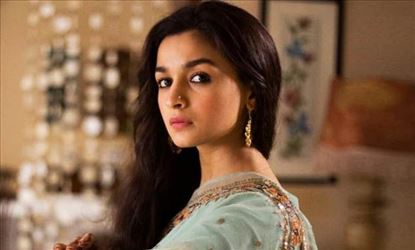 মধ্যরাতে রণবীরের বাড়িতে আলিয়া, তারপর ...